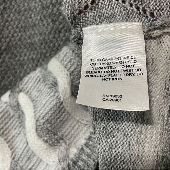 Vintage Y2K Grey/White Knit Sweater - Picture 6 of 8
